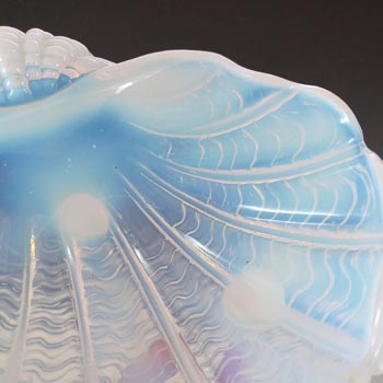 Art Deco 1930's Vintage Opalescent Glass Clam Shell Bowl
