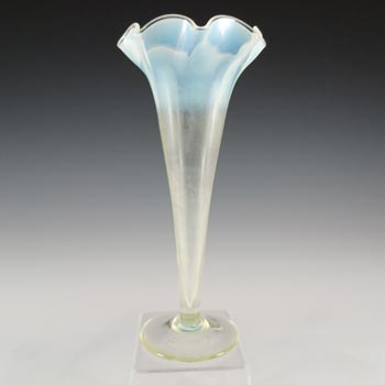 Victorian 1890's Vaseline Uranium Opalescent Glass Vase
