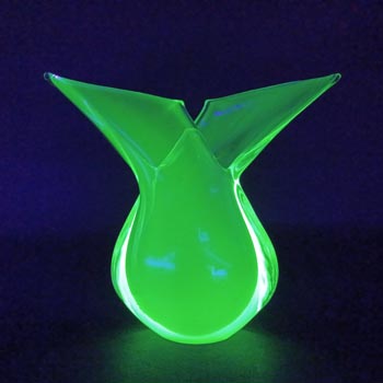 (image for) Murano Blue & Uranium Green Sommerso Glass Venetian Vase