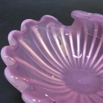Formia Murano Pink & Opalescent White Glass Shell Bowl