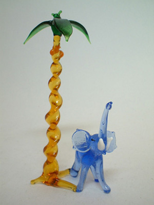 Pirelli Glass Ltd Elephant/Palm Tree Sculpture