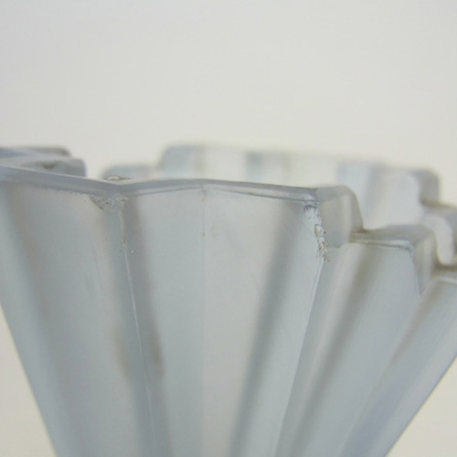 (image for) Bagley #334 Art Deco 4.75" Blue Glass & Chrome 'Grantham' Vase - Click Image to Close