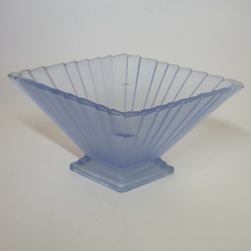 (image for) Bagley #1333 Art Deco 5.75" Frosted Blue Glass 'Wyndham' Vase - Click Image to Close