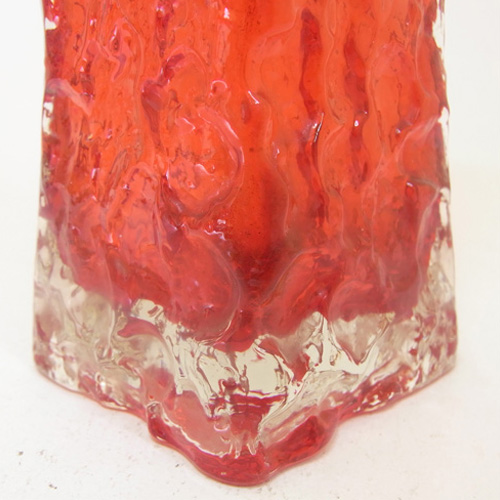 (image for) Ingridglas/Oberglas? 1970s Red Glass Bark Textured Vase - Click Image to Close