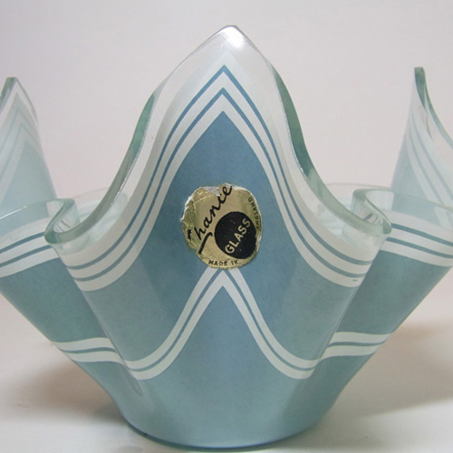 (image for) Chance Bros Glass "Bandel-2" Handkerchief Vase 1969 - Click Image to Close