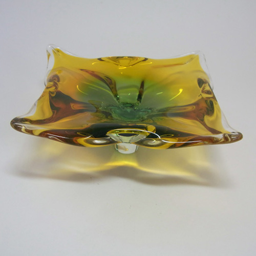 (image for) Chřibská #297/5/18 Czech Orange & Green Glass Ashtray Bowl - Click Image to Close