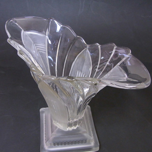1930's Walther & Söhne Art Deco Glass 'Greta' Vase - Click Image to Close