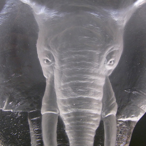 (image for) Mats Jonasson #33139 Glass Paperweight Elephant - Signed - Click Image to Close