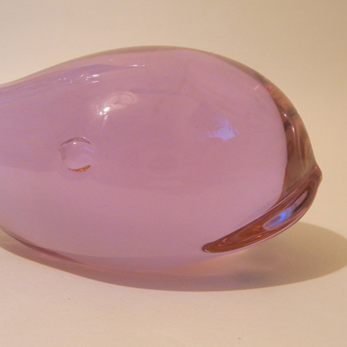(image for) Czech/Swedish? Neodymium/Alexandrite Lilac Glass Whale - Click Image to Close