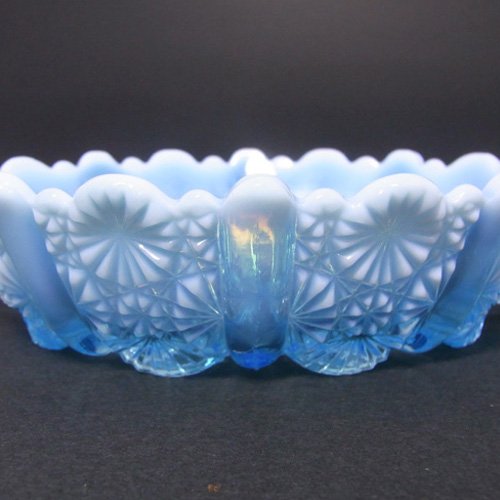 Davidson 1900 Blue Pearline Glass Lady Chippendale Bowl - Click Image to Close