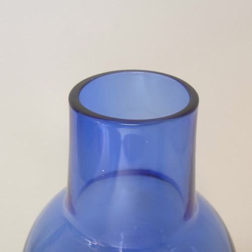 (image for) Riihimaki #1371 Riihimaen Lasi Oy Blue Glass Vase - Click Image to Close