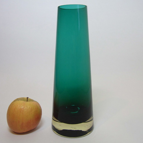 (image for) Riihimaki #1364 Riihimaen Lasi Oy Green Glass Vase - Marked - Click Image to Close