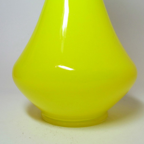(image for) Empoli 1970's Italian Blue Retro Cased Glass Vase - Click Image to Close
