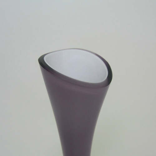 Lindshammar/Gunnar Ander 50's Swedish Purple Glass Vase - Click Image to Close