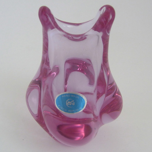 (image for) Zelezny Brod Sklo Neodymium / Alexandrite Czech Glass Vase - Click Image to Close