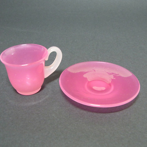 (image for) Stevens + Williams Stourbridge Alabaster Glass Cup + Saucer - Click Image to Close