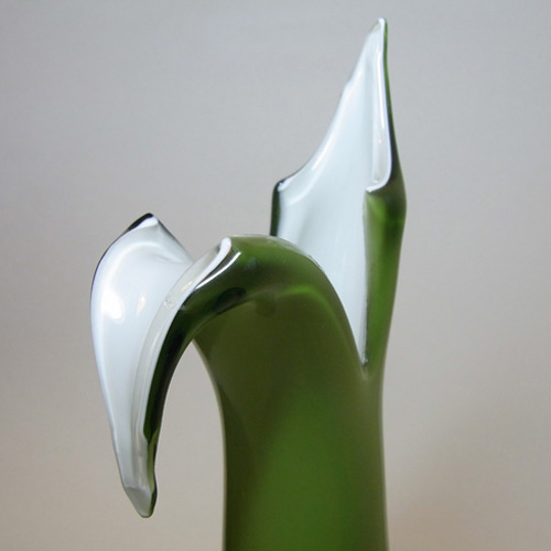 (image for) Cristalleria Fratelli Betti/Alrose Italian Empoli Glass Vase - Click Image to Close
