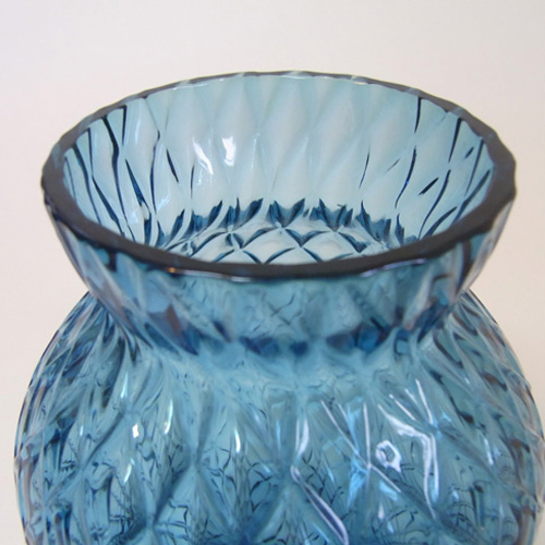 (image for) Borske Sklo 6" Blue Glass Optical 'Caro' Vase - Click Image to Close