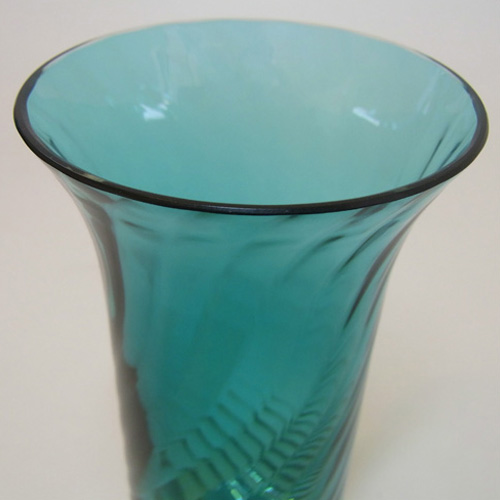 Dartington #FT402 Frank Thrower Turquoise Glass 'Flare' Vase - Click Image to Close
