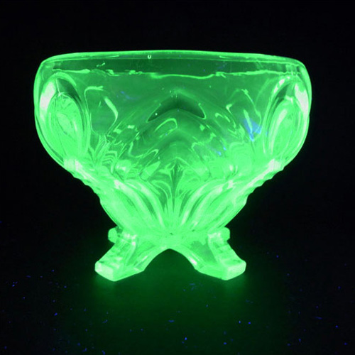 Sowerby Art Deco 1930's Uranium Green Glass Posy Bowl - Click Image to Close