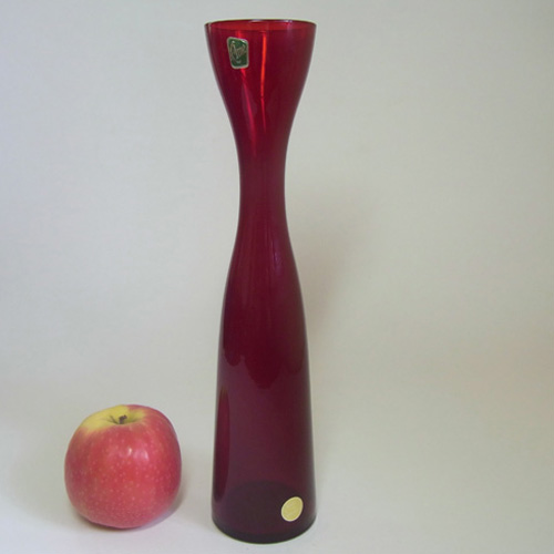 (image for) Elme 1970's Swedish/Scandinavian Red Glass Vase - Label - Click Image to Close