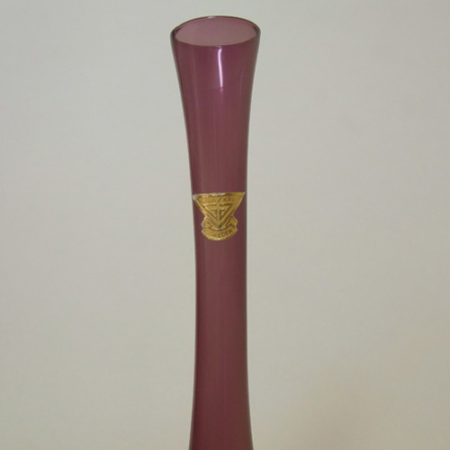 Gullaskruf/Arthur Percy Swedish Purple Glass Vase Label - Click Image to Close