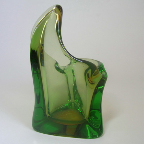 Harrachov Czech Amber & Green Glass Vase #15/2966 - Click Image to Close