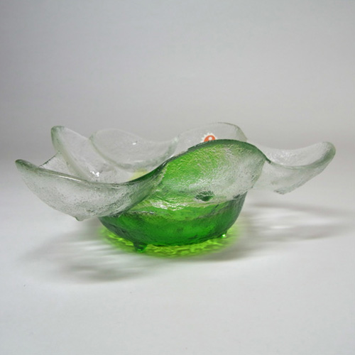 Humppila Green Glass Bowl by Pertti Santalahti - Signed - Click Image to Close