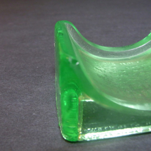 (image for) Lillicraps / Wood Bros Uranium Green Glass Patented Razor Hone - Click Image to Close