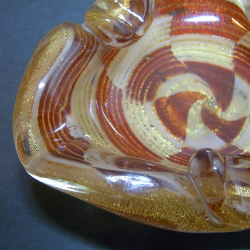 (image for) Murano/Venetian 1950's Gold Leaf Biomorphic Glass Bowl - Click Image to Close