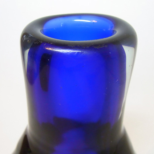 (image for) Large Vintage Chinese Blue Cased Glass Vase - Click Image to Close