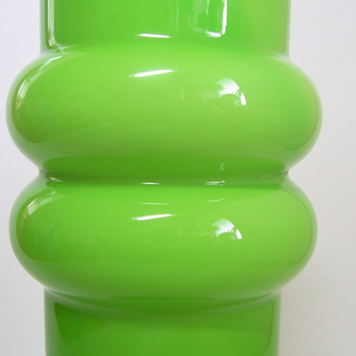 Empoli 1970's Italian Green Cased Glass Hooped Vase - Click Image to Close
