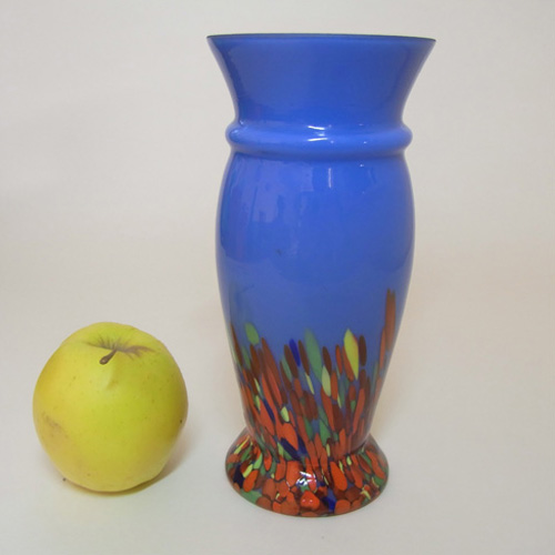 1930's Czech/Bohemian Blue Spatter/Splatter Glass Vase - Click Image to Close