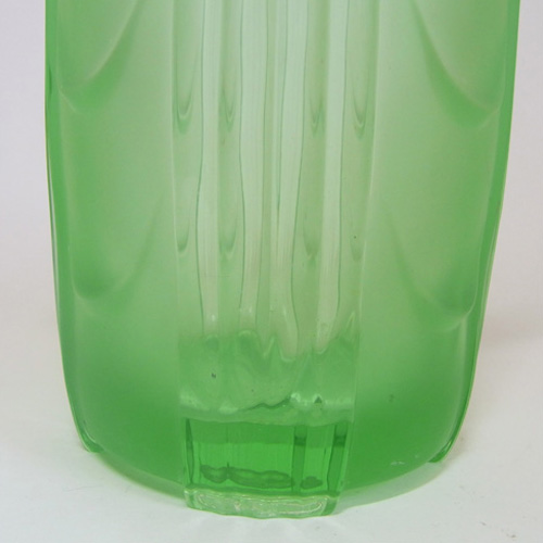 Stölzle #19680 Czech Art Deco 1930's Green Glass Vase - Click Image to Close