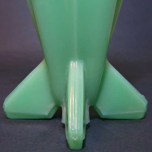 (image for) Stölzle #19249 Czech Art Deco 1930's Jade Green Glass Vase - Click Image to Close