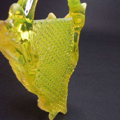 (image for) Victorian Yellow Pearline Glass 'Driftwood and Shell' Wall Vase - Click Image to Close