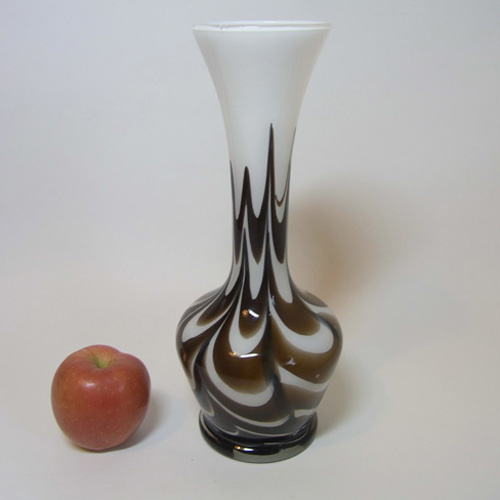 (image for) V.B. Opaline Florence Italian Marbled Brown Glass Vase - Click Image to Close