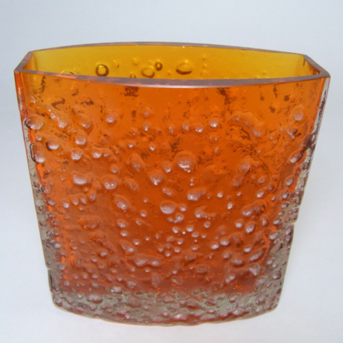 Whitefriars #9685 Baxter Tangerine Glass 4.75" Nailhead Vase - Click Image to Close