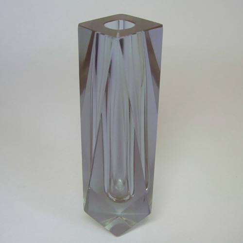 (image for) Neodymium / Alexandrite Faceted Lilac / Blue Glass Vase - Click Image to Close