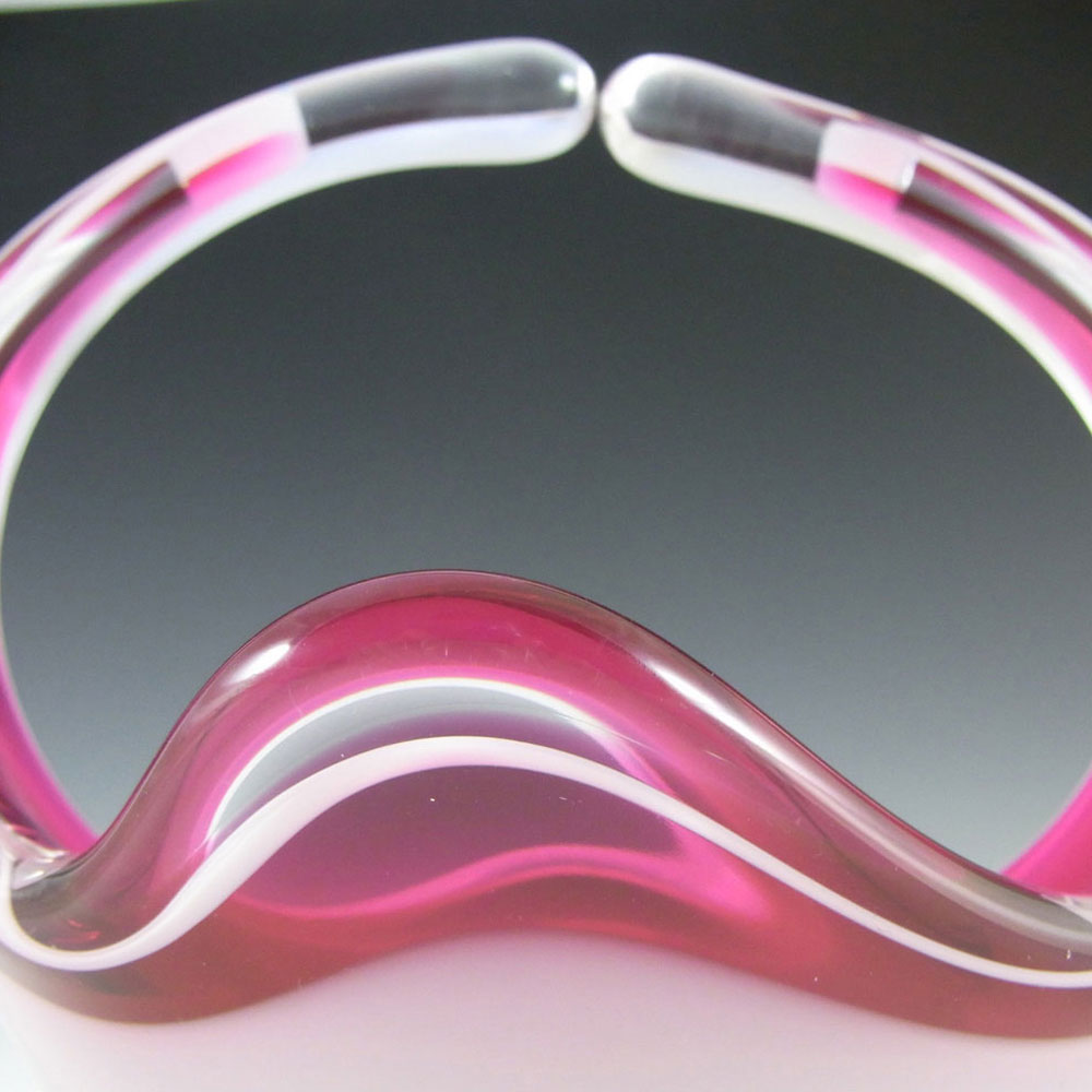 Flygsfors Coquille Pink Glass 6.5" Bowl by Paul Kedelv - Signed '61 - Click Image to Close