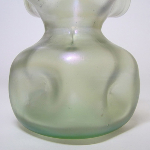 Loetz / Lötz Art Nouveau Green Glass Olympia Glatt Vase - Click Image to Close