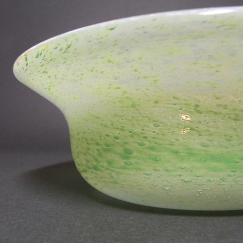 (image for) Nazeing 1950's Clouded Green Bubble Glass Bowl - Click Image to Close