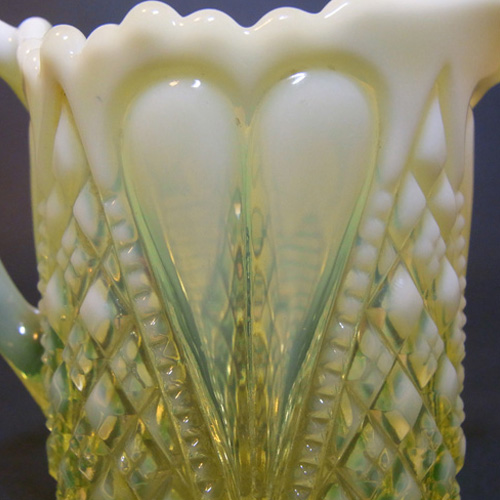 (image for) Davidson Primrose Pearline Glass 'William & Mary' Creamer/Jug - Click Image to Close