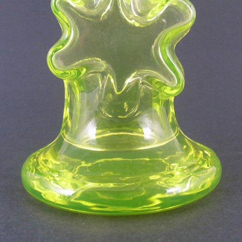 Riihimaki #1966 Erkkitapio Siiroinen Glass Kasperi Vase - Click Image to Close