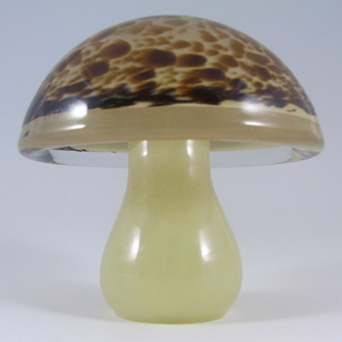Wedgwood Speckled Glass Mushroom Paperweight RSW219 - Marked - Click Image to Close