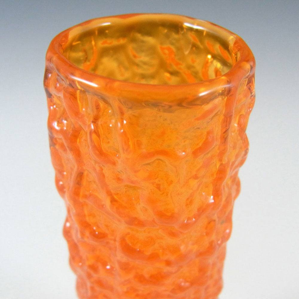 Whitefriars #9729 Baxter Tangerine Glass 5.75" Textured Bark Vase - Click Image to Close