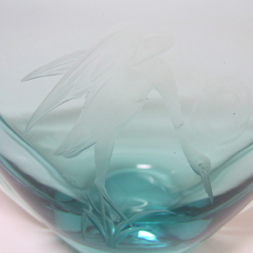 Zelezny Brod Czech Turquoise Glass Engraved 'Heron' Vass - Click Image to Close