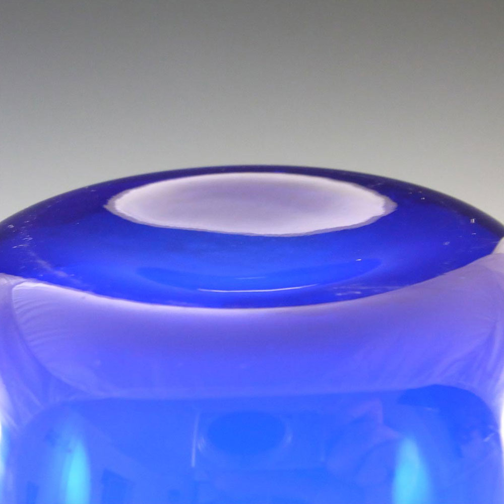 (image for) Elme Swedish/Scandinavian Blue Uncased Glass 9.5" Vase - Click Image to Close