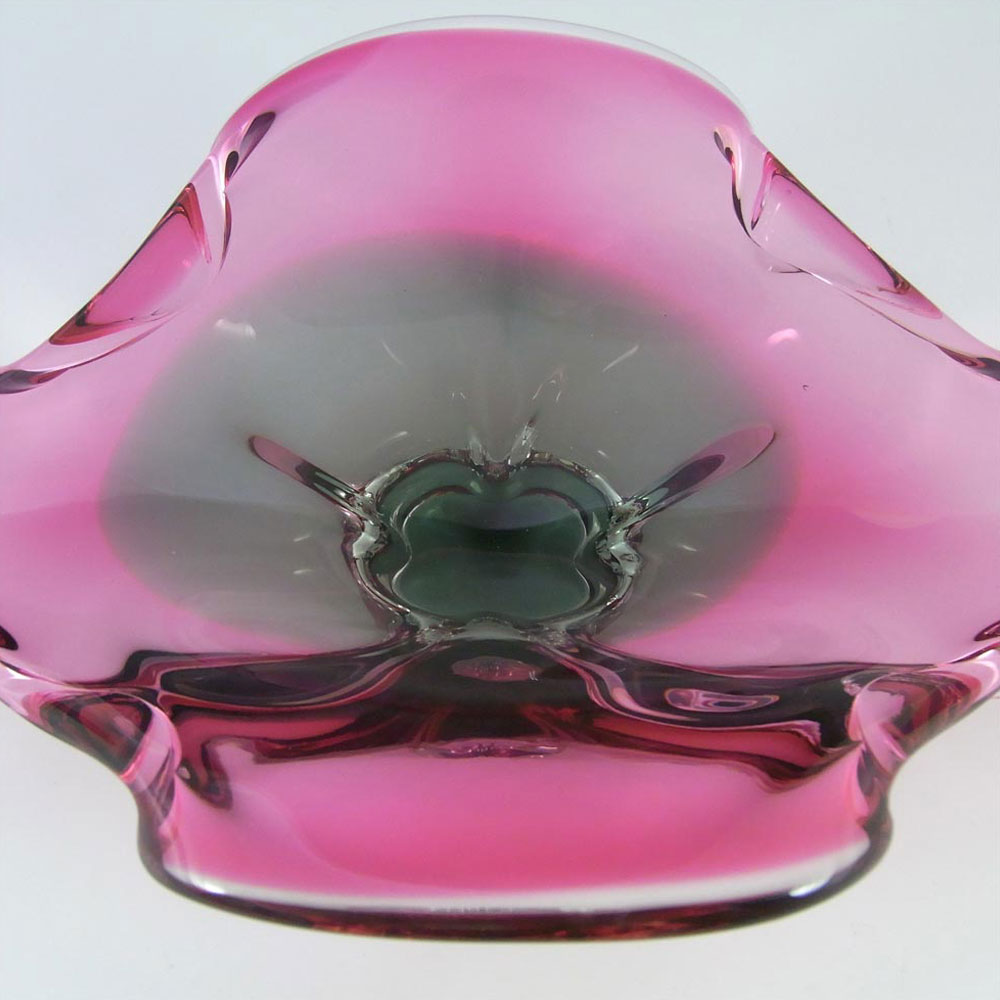 (image for) Chřibská #296/5/30 Czech Pink & Green Glass Bowl - Click Image to Close