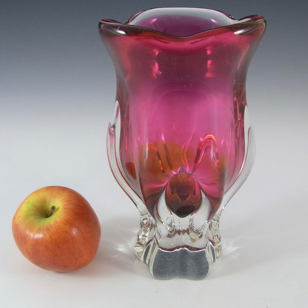 Chřibská #240/1/20 Czech Pink & Orange Glass Vase - Click Image to Close